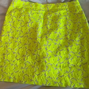 Jcrew Bright yellow floral printed skirt 🌸